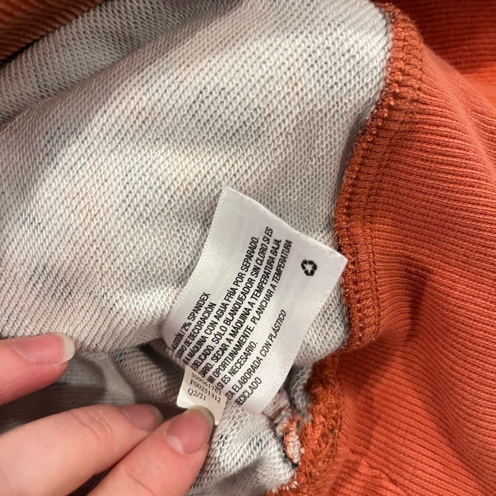 Joy Lab Crop Top Sweatshirt S Crew Leopard Orange Pink Black Size M - Picture 4 of 5